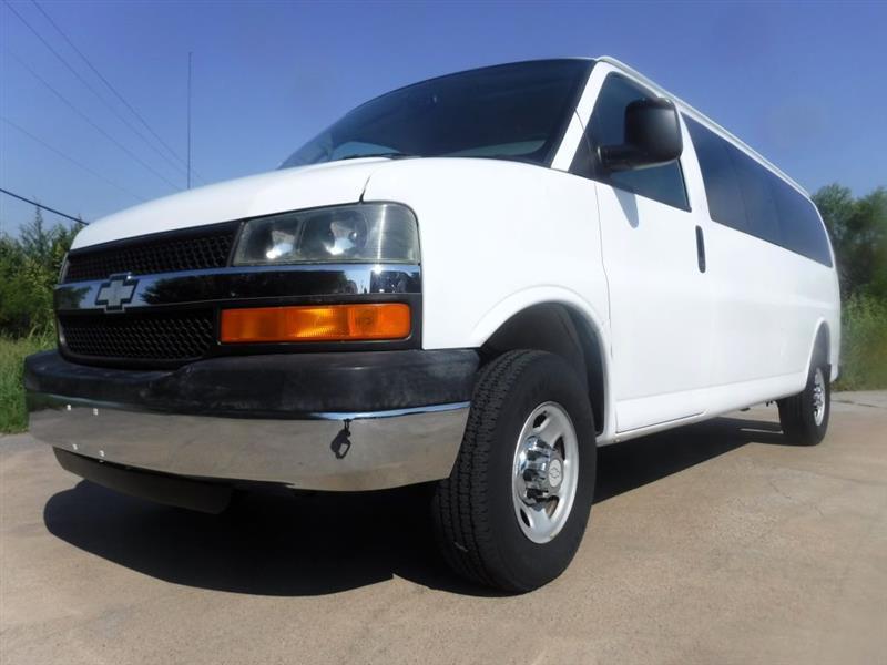 Chevrolet Express LT 3500 Extended 2014