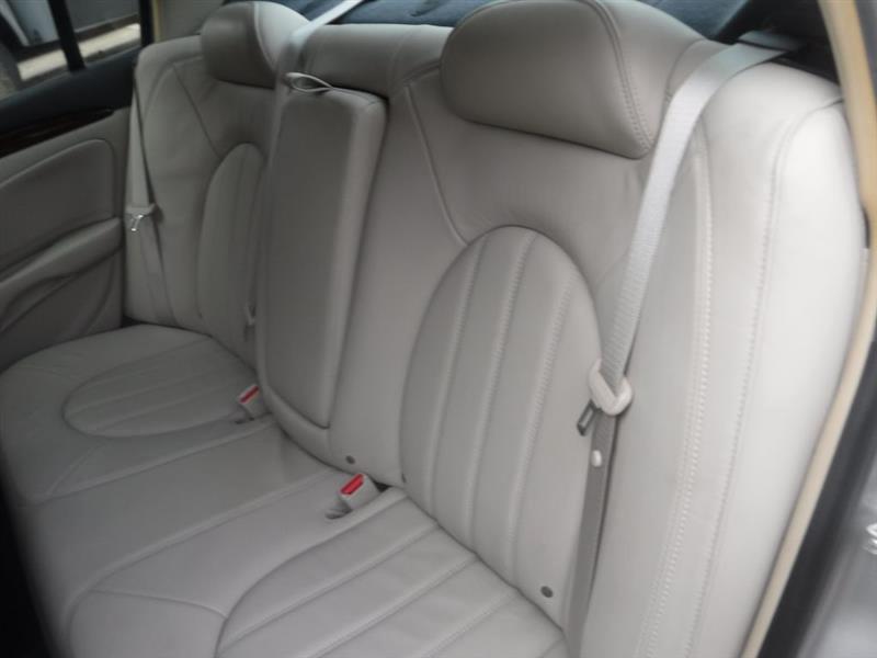 Buick Lucerne CXL V6 2006