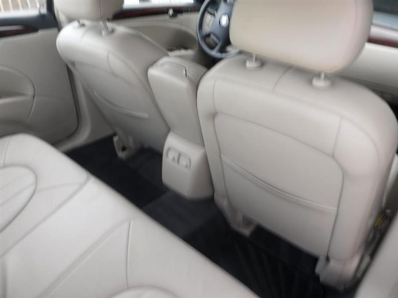 Buick Lucerne CXL V6 2006