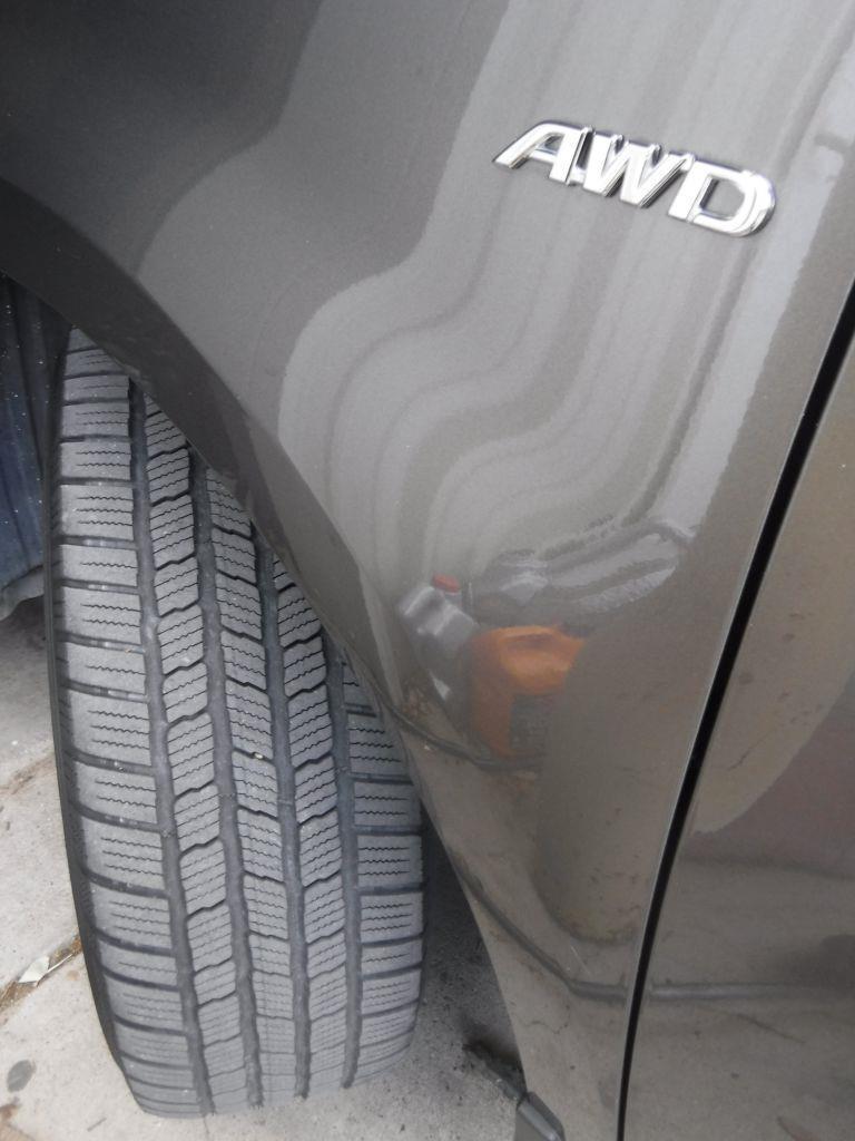 Toyota Sienna XLE 7-Passenger AWD 2017