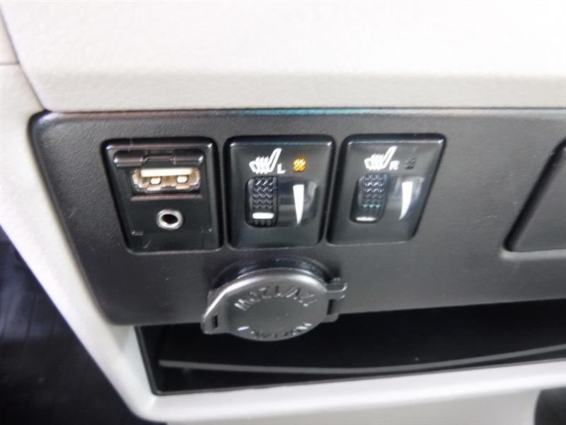 Toyota Sienna XLE 7-Passenger AWD 2017