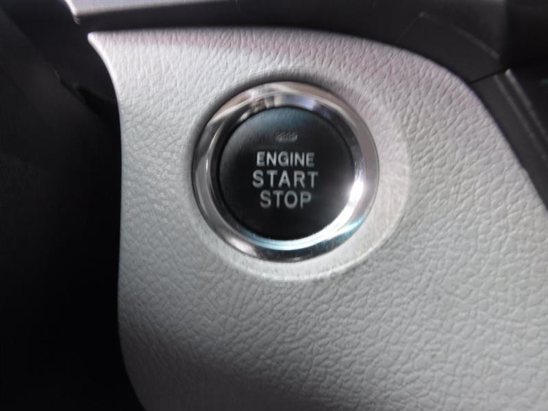 Toyota Sienna XLE 7-Passenger AWD 2017