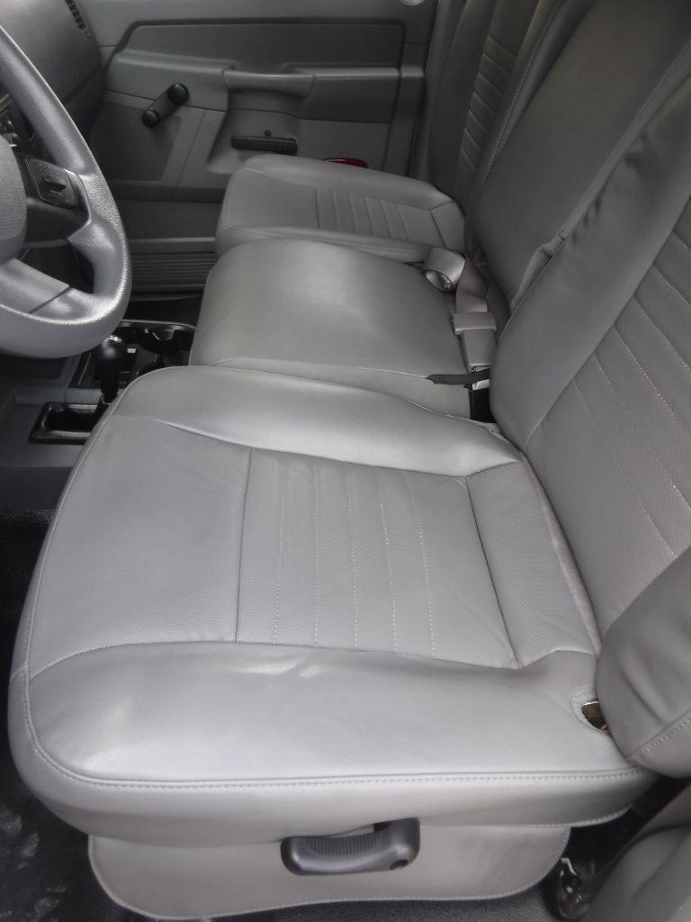 Dodge Ram 2500 SLT Quad Cab Short Bed 4WD 2009