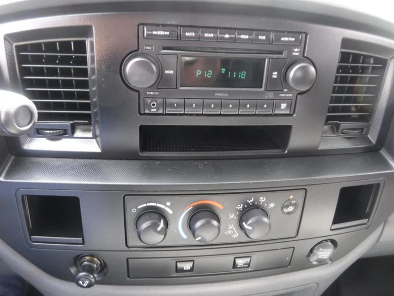 Dodge Ram 2500 SLT Quad Cab Short Bed 4WD 2009