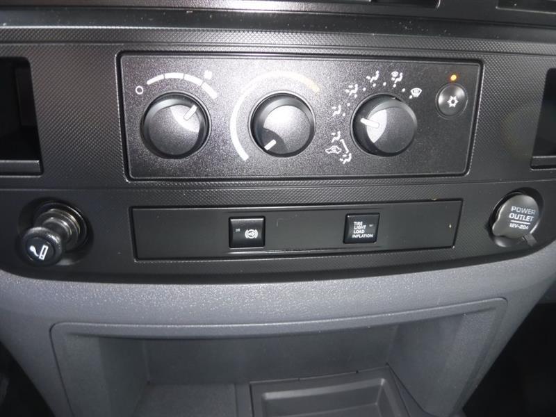 Dodge Ram 2500 SLT Quad Cab Short Bed 4WD 2009