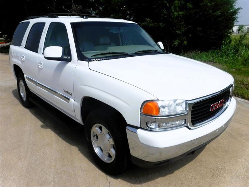GMC Yukon SLT 4D SUV 4WD 2005