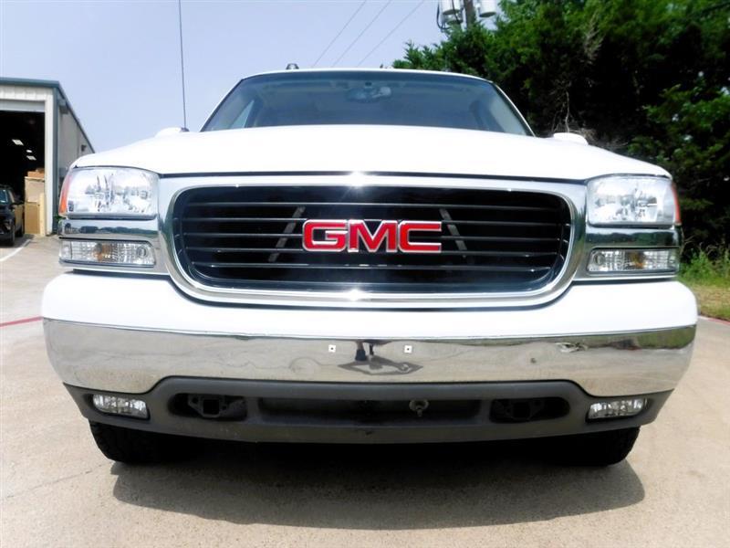 GMC Yukon SLT 4D SUV 4WD 2005