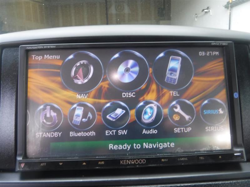 Chrysler Town & Country Touring-L 2011