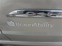 2011 Chrysler Town & Country 