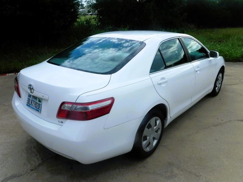2008 Toyota Camry LE - Photo 6