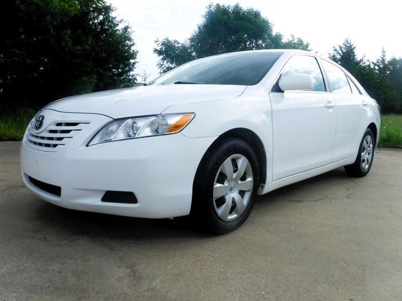 2008 Toyota Camry LE - Photo 9