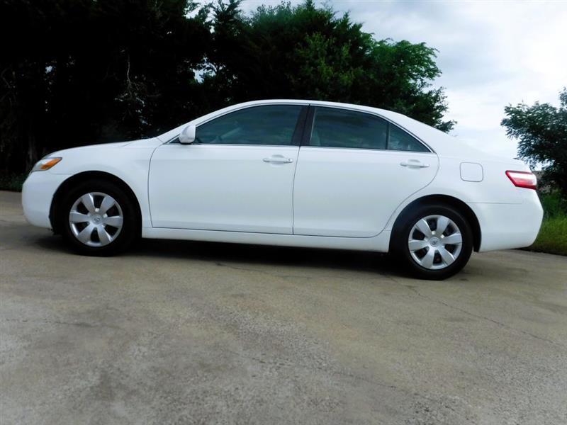 2008 Toyota Camry LE - Photo 11