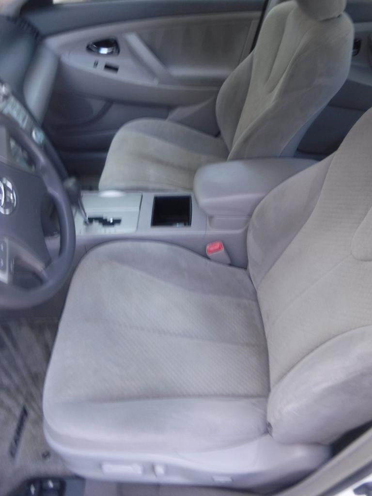 2008 Toyota Camry LE - Photo 23