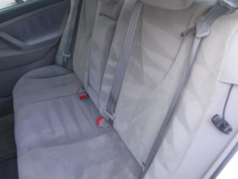 2008 Toyota Camry LE - Photo 31