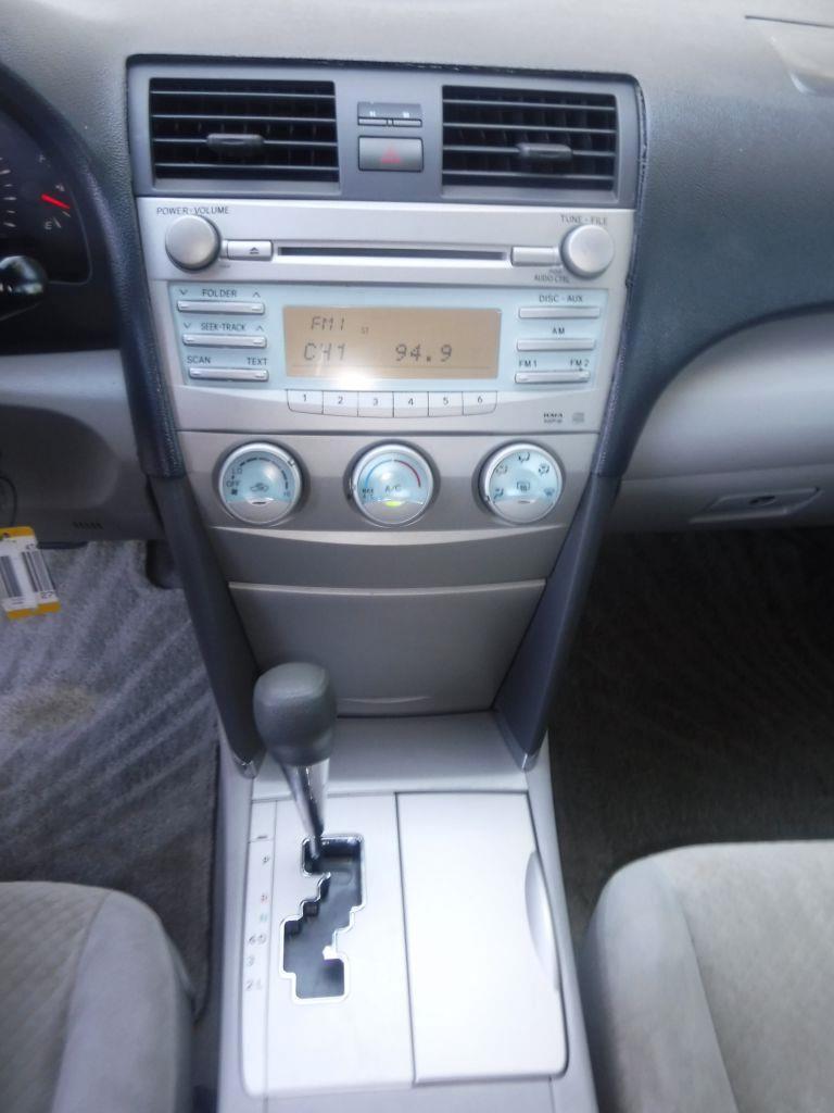 2008 Toyota Camry LE - Photo 33