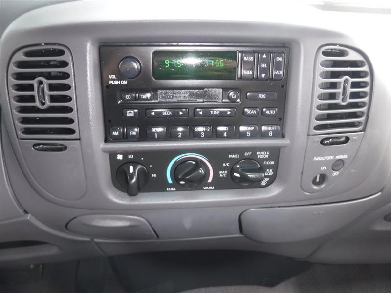 Ford F150 XLT Reg Cab 2002