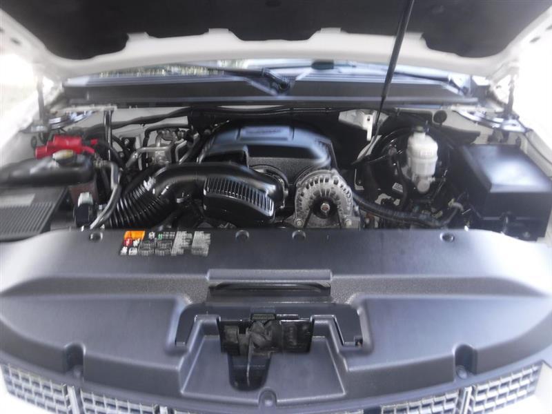 Cadillac Escalade ESV AWD Platinum 2012