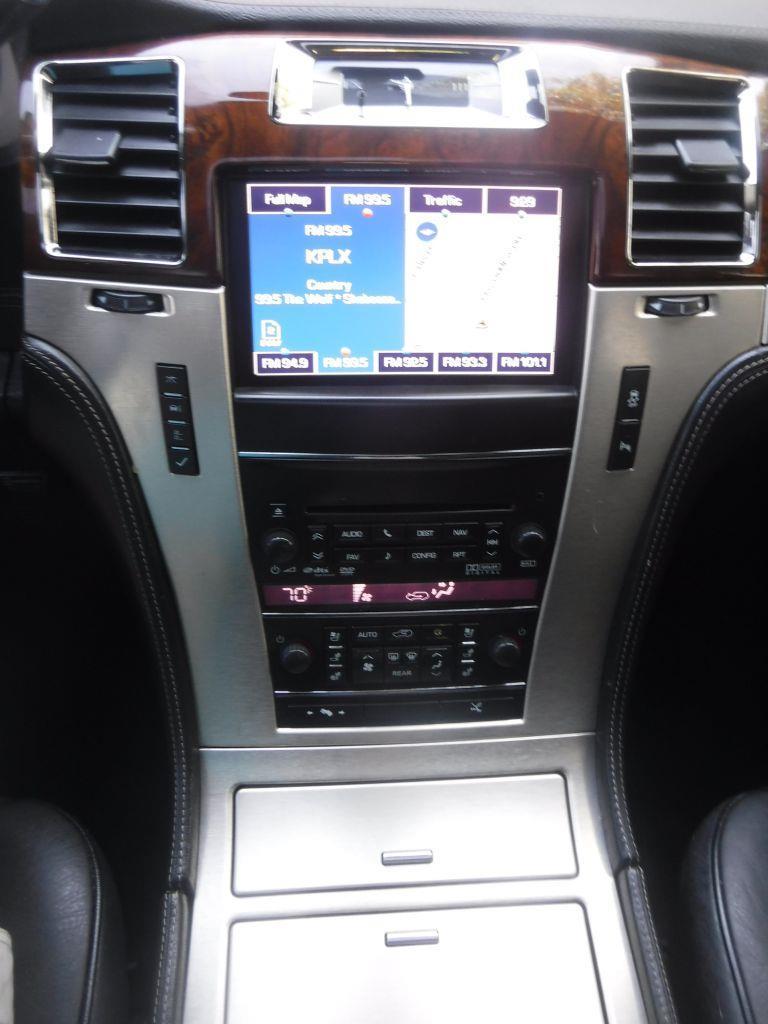 Cadillac Escalade ESV AWD Platinum 2012
