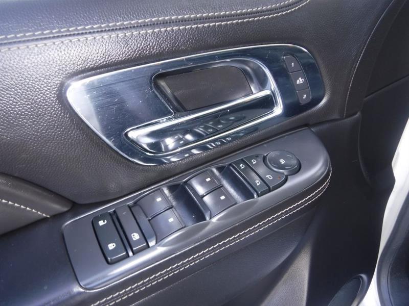Cadillac Escalade ESV AWD Platinum 2012