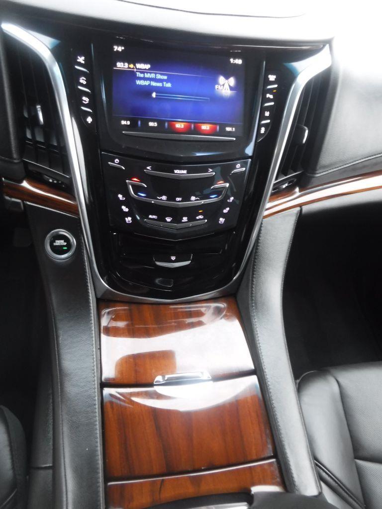 2015 Cadillac Escalade Premium - Photo 35