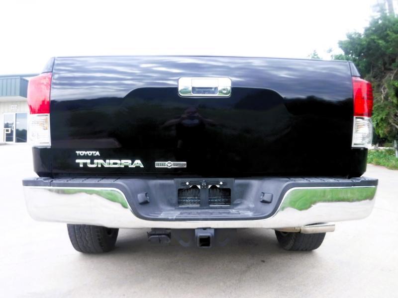 Toyota Tundra SR5 CrewMax 4.6L 2WD 2011