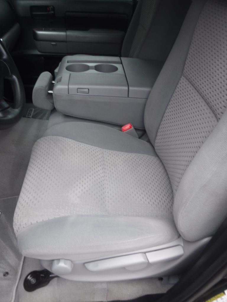 2011 Toyota Tundra Tundra Grade - Photo 28