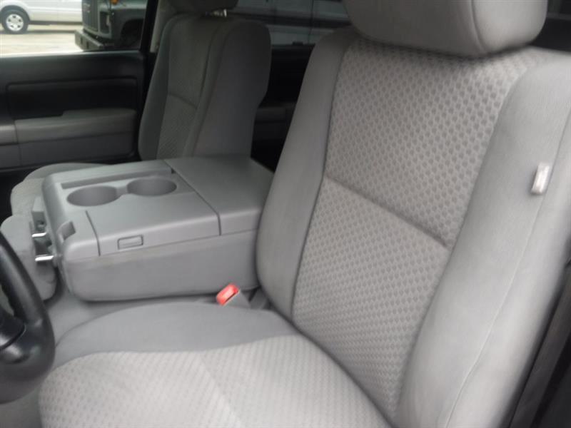 2011 Toyota Tundra Tundra Grade - Photo 30
