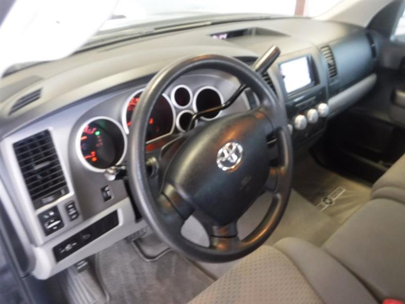2011 Toyota Tundra Tundra Grade - Photo 32