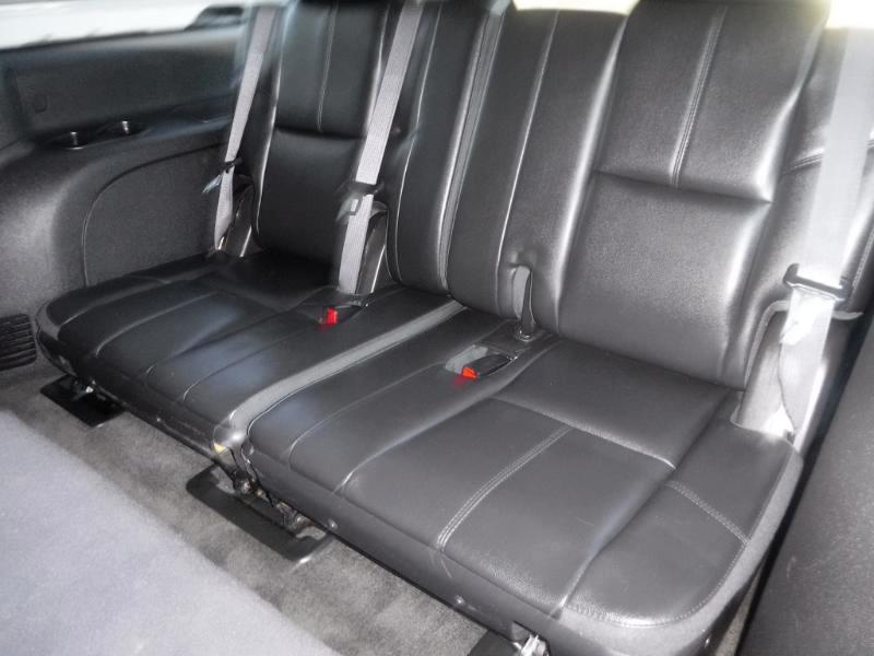 Chevrolet Suburban LTZ 1500 4WD 2012