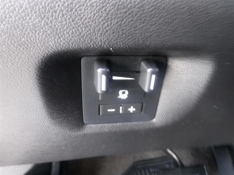 Chevrolet Suburban LTZ 1500 4WD 2012