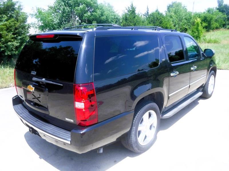 Chevrolet Suburban LTZ 1500 4WD 2012