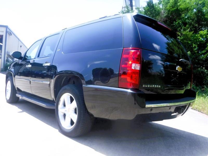 Chevrolet Suburban LTZ 1500 4WD 2012