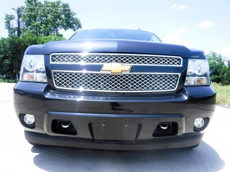 Chevrolet Suburban LTZ 1500 4WD 2012