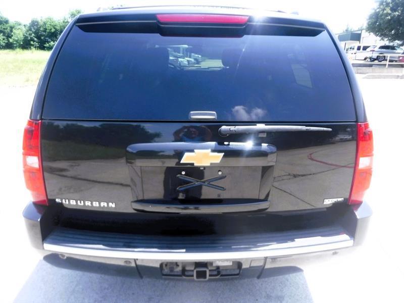Chevrolet Suburban LTZ 1500 4WD 2012