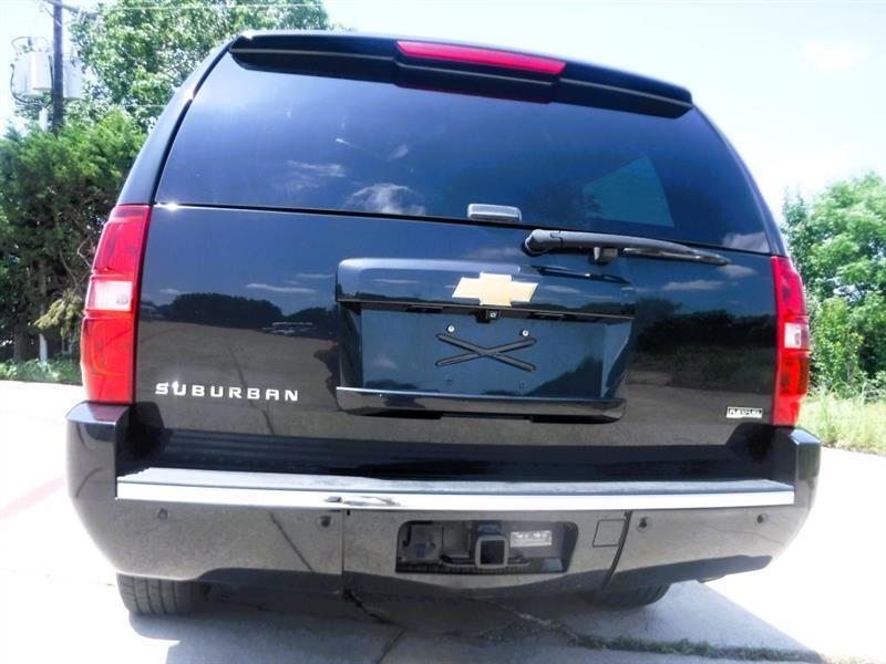 Chevrolet Suburban LTZ 1500 4WD 2012