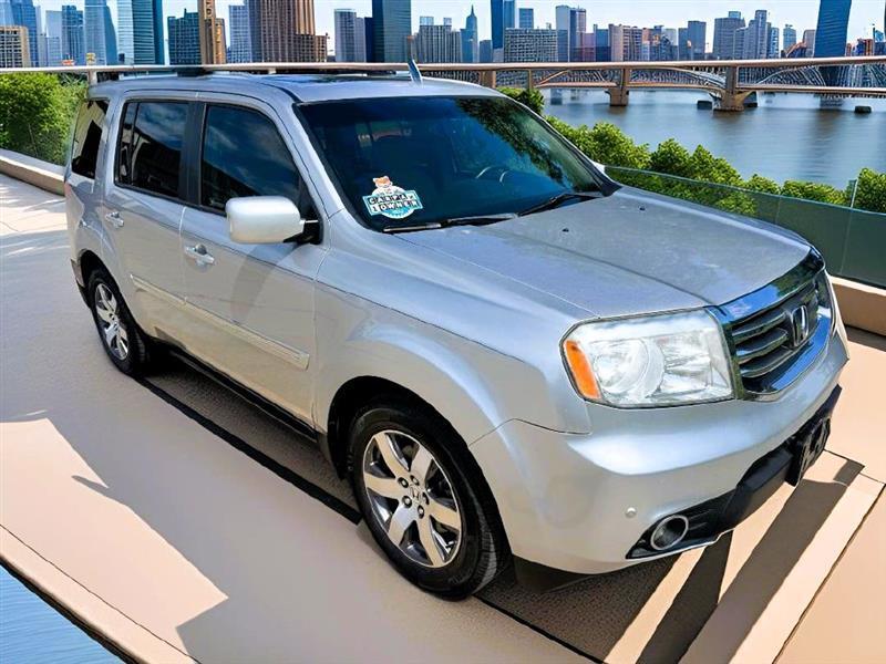 2012 Honda Pilot Touring w/ NAVI and RES's photo