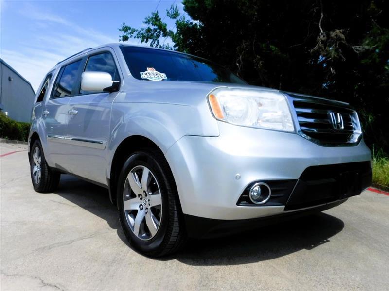 Honda Pilot Touring 2WD 5-Spd AT with DVD 2012