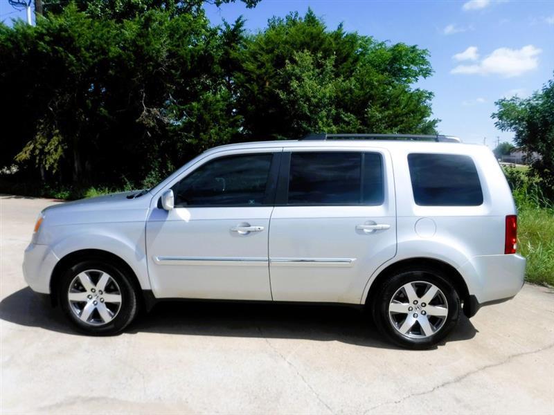 Honda Pilot Touring 2WD 5-Spd AT with DVD 2012