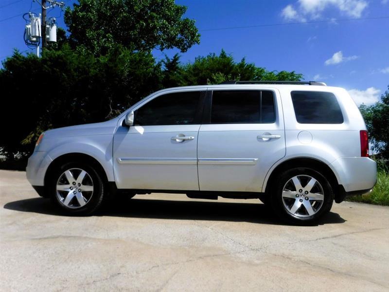 Honda Pilot Touring 2WD 5-Spd AT with DVD 2012