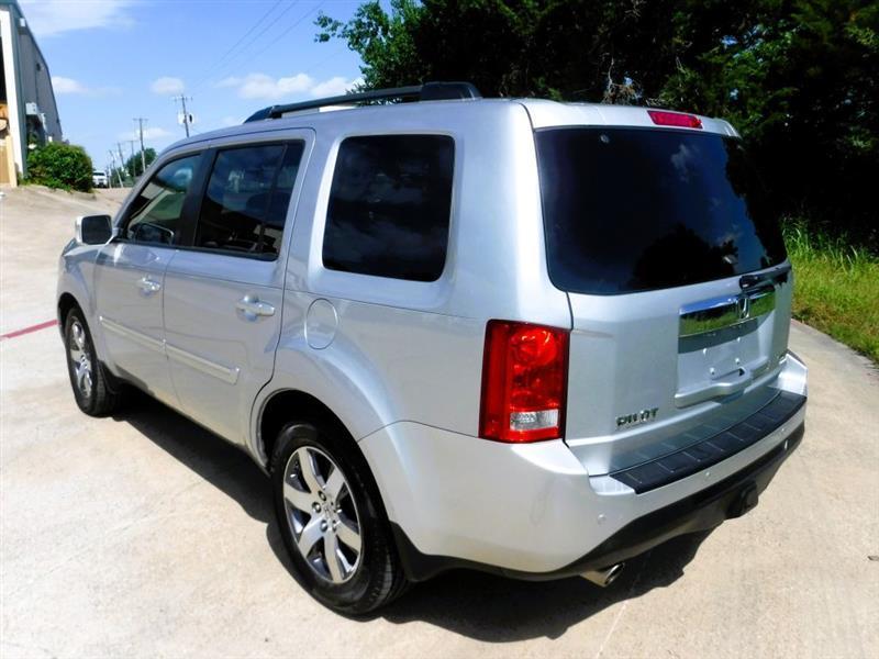 Honda Pilot Touring 2WD 5-Spd AT with DVD 2012