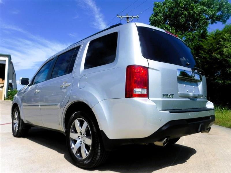 Honda Pilot Touring 2WD 5-Spd AT with DVD 2012