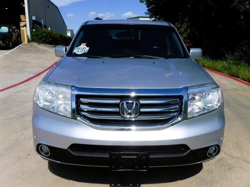 Honda Pilot Touring 2WD 5-Spd AT with DVD 2012