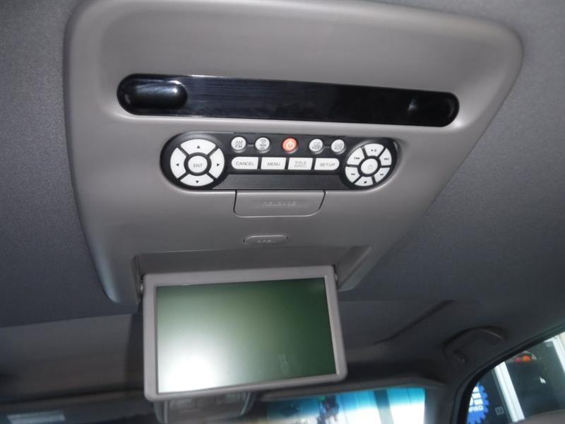 Honda Pilot Touring 2WD 5-Spd AT with DVD 2012