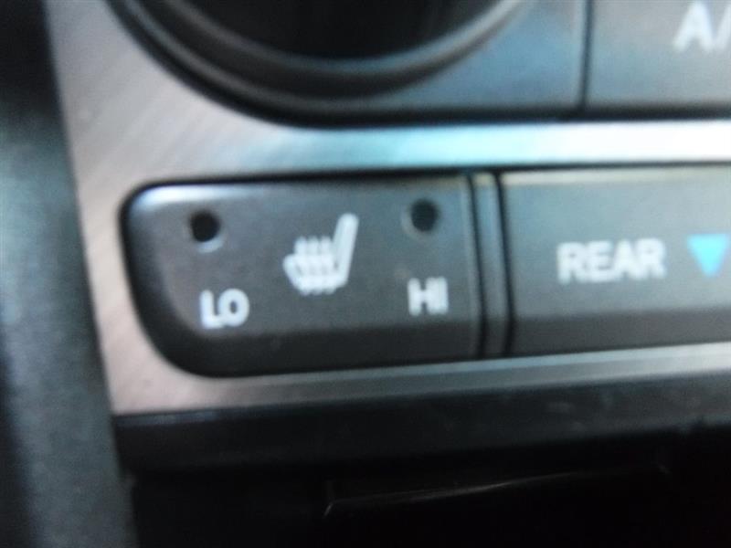 Honda Pilot Touring 2WD 5-Spd AT with DVD 2012