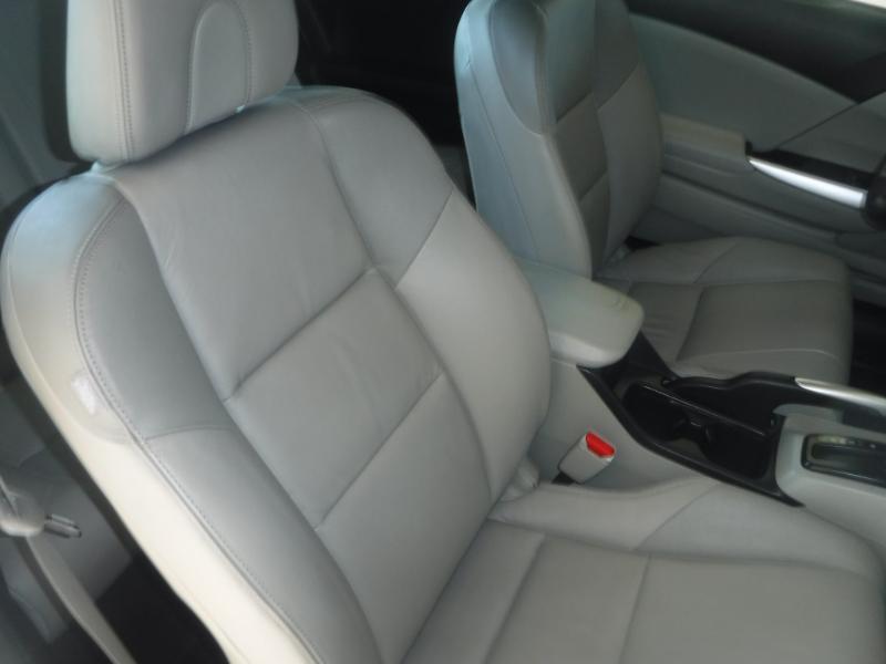Honda Civic EX-L Coupe 5-Spd AT 2012