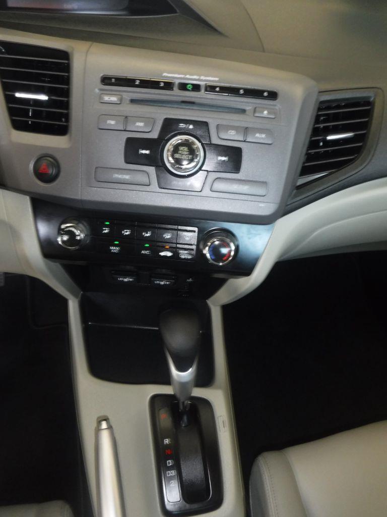 Honda Civic EX-L Coupe 5-Spd AT 2012
