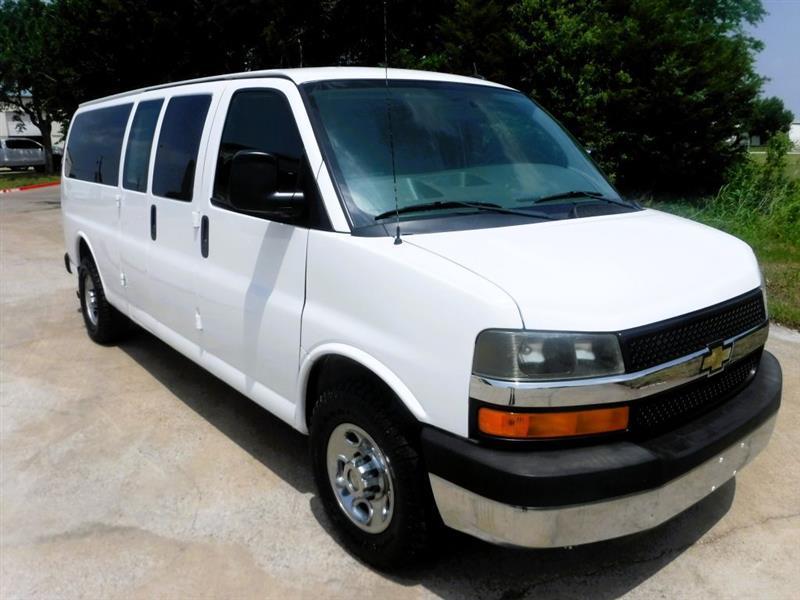 Chevrolet Express LT 3500 Extended 2012
