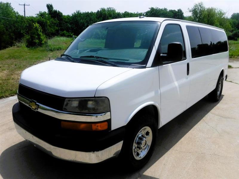 Chevrolet Express LT 3500 Extended 2012