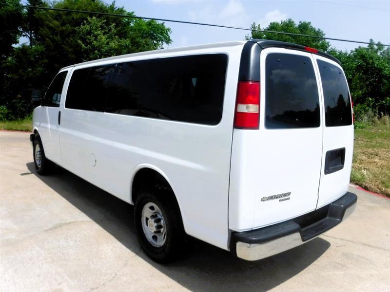 Chevrolet Express LT 3500 Extended 2012