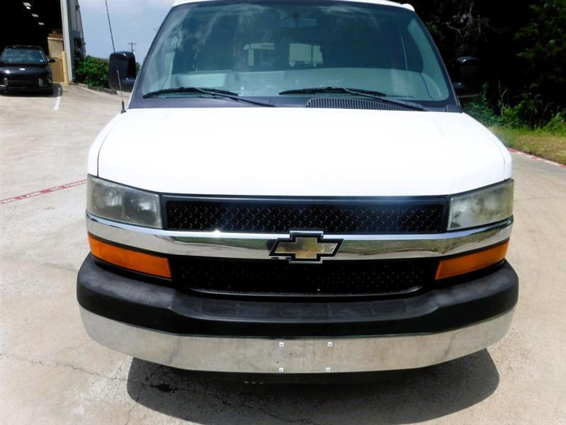 Chevrolet Express LT 3500 Extended 2012